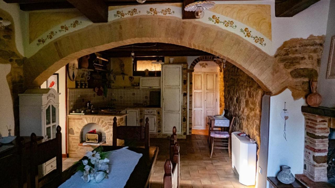 Il Casale Di Fiore Cannara المظهر الخارجي الصورة